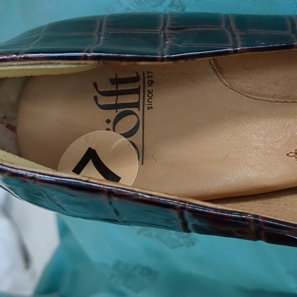 Söfft crocodile heels - Picture 7 of 8